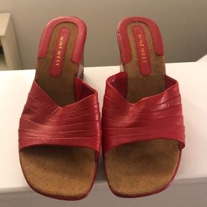 Red vintage Nine West wedges